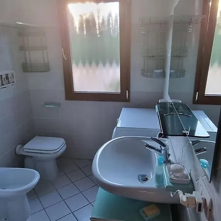 度假居 Appartamento, 2 Adulti E 2 Bambini A 150 Dal Mare *