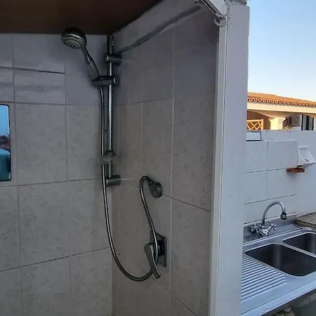 度假居 Appartamento, 2 Adulti E 2 Bambini A 150 Dal Mare *