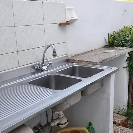 Casa de Férias Appartamento, 2 Adulti E 2 Bambini A 150 Dal Mare